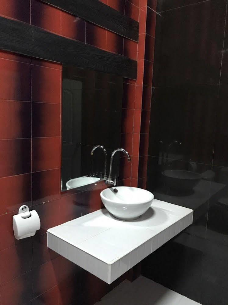 River Nature Hotel Σούρατ Τανί Εξωτερικό φωτογραφία